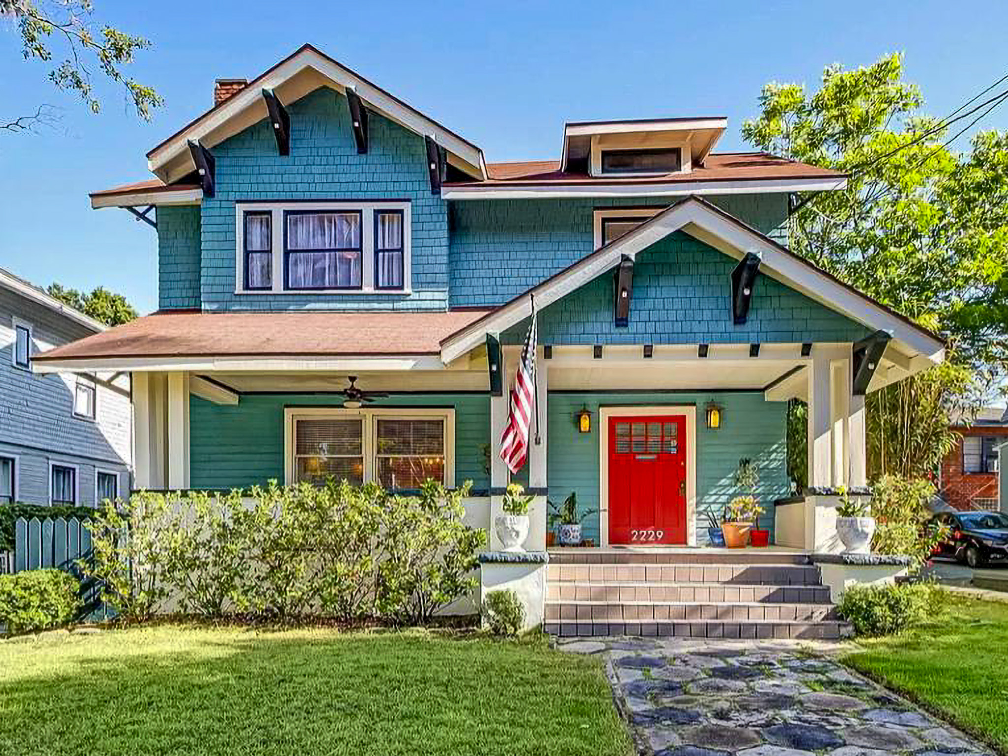 Exterior cleaning and maintenance project coordination